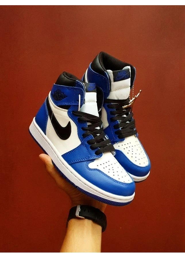 Цветные всесезонные nike air jordan 1 high retro blue white black Vakko