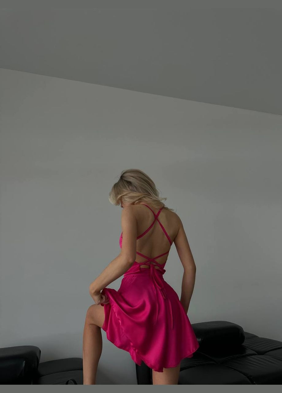 Жіночий шовковий комбінезон Adelante комбінезон-шорти однотонний малиновий кежуал штучний шовк