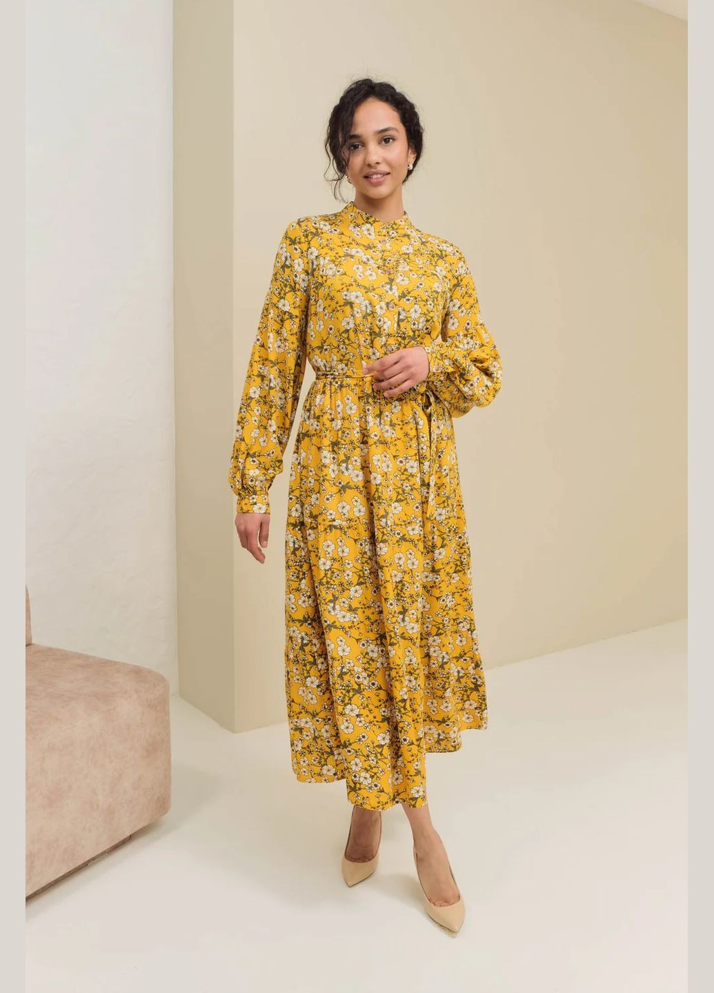 Желтое повседневный, кэжуал платье с пышной юбкой Seventeen с цветочным принтом