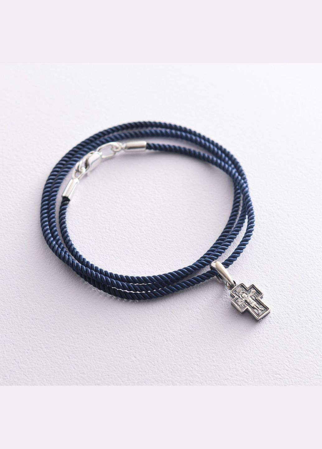 Шелковый синий шнурок с гладкой серебряной застежкой (2мм) 18496 35 Oniks (264022718)