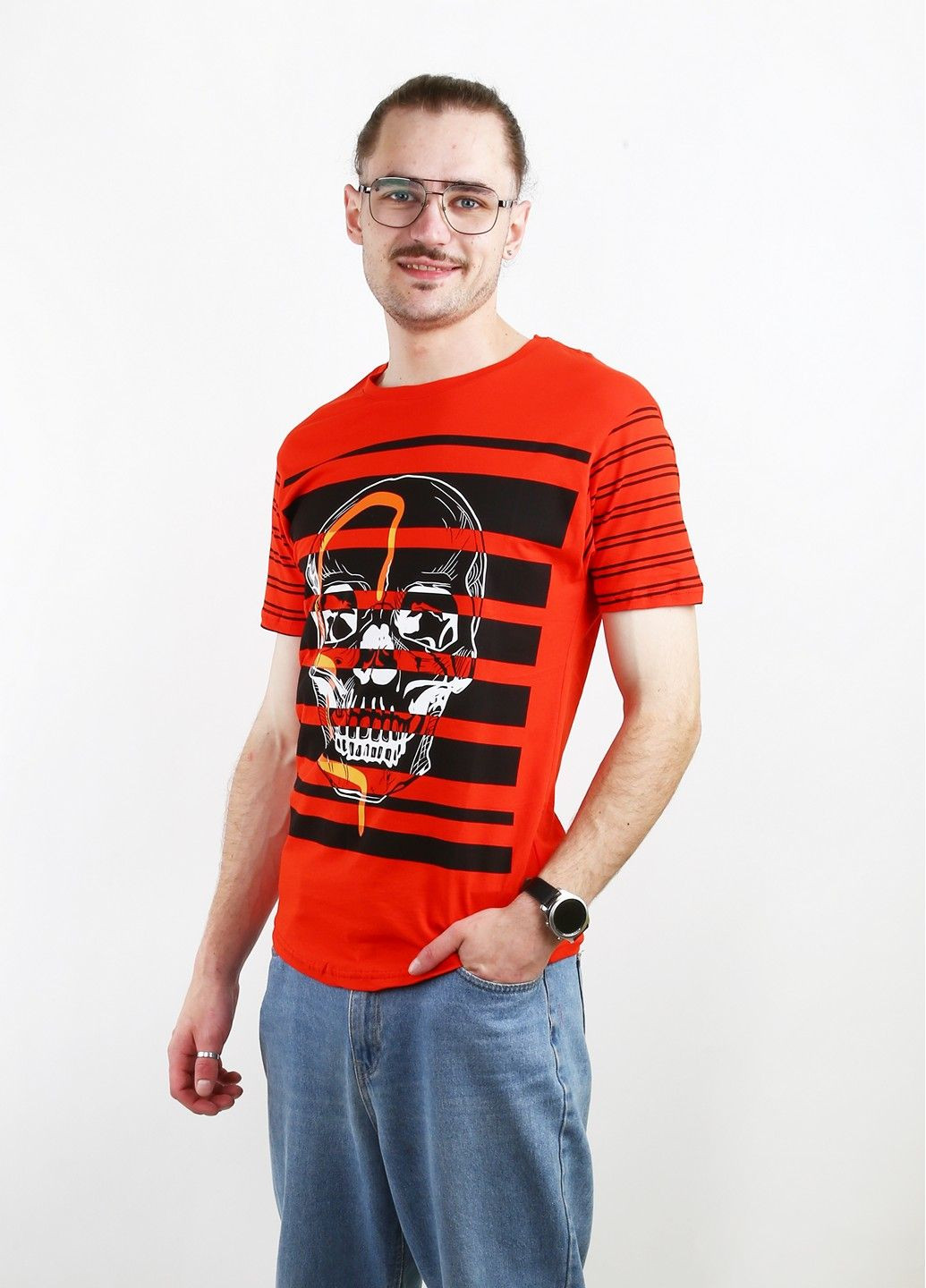 Красная футболка Mtp