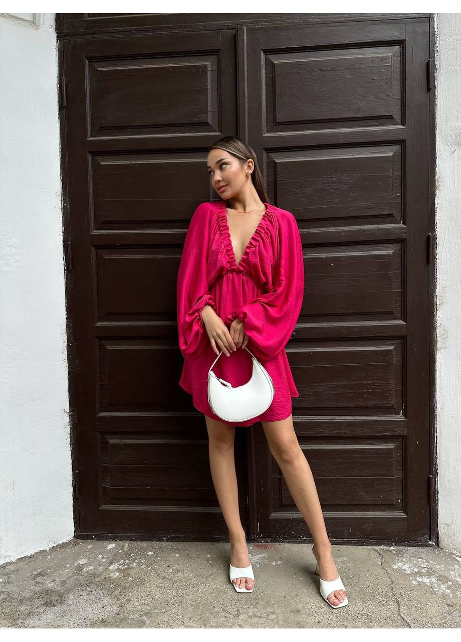 Малинова кежуал жіноча міні-сукня з глибоким вирізом Україна однотонна