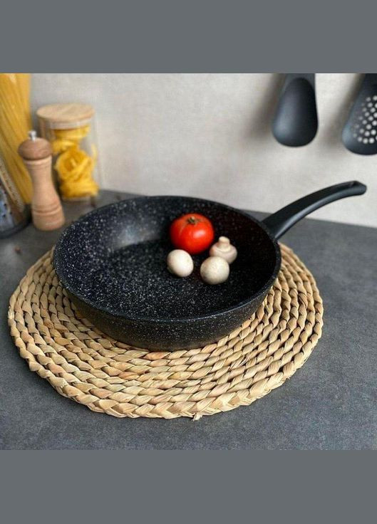 Сковорода з антипригарним покриттям Black Stone 28 см (28078P) Biol (334713603)