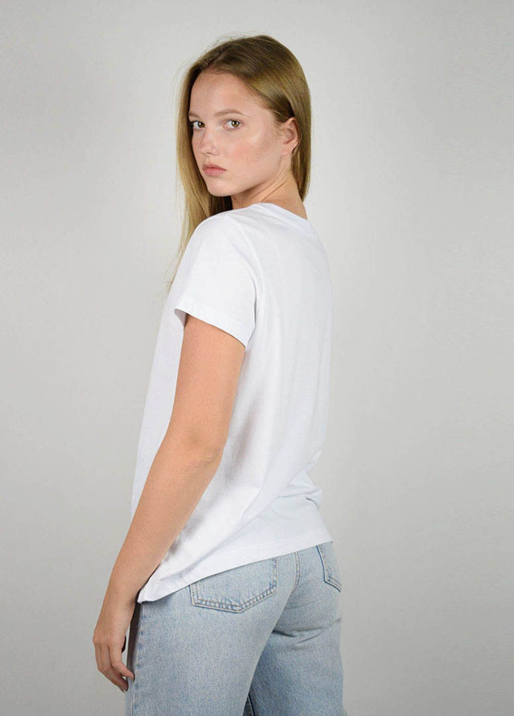 Біла літня футболка жіноча сіра 101012 Power