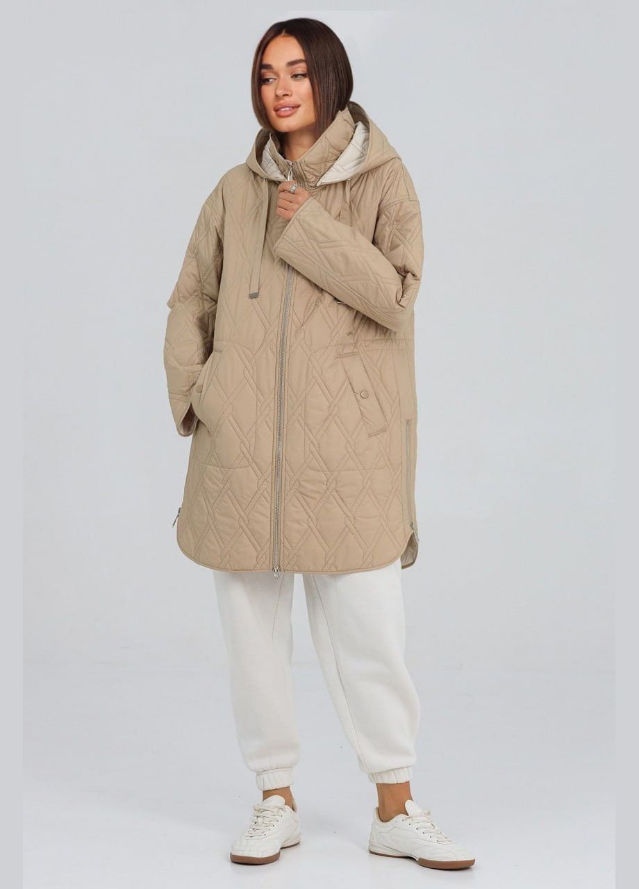 Бежевая демисезонная куртка больших размеров Lora