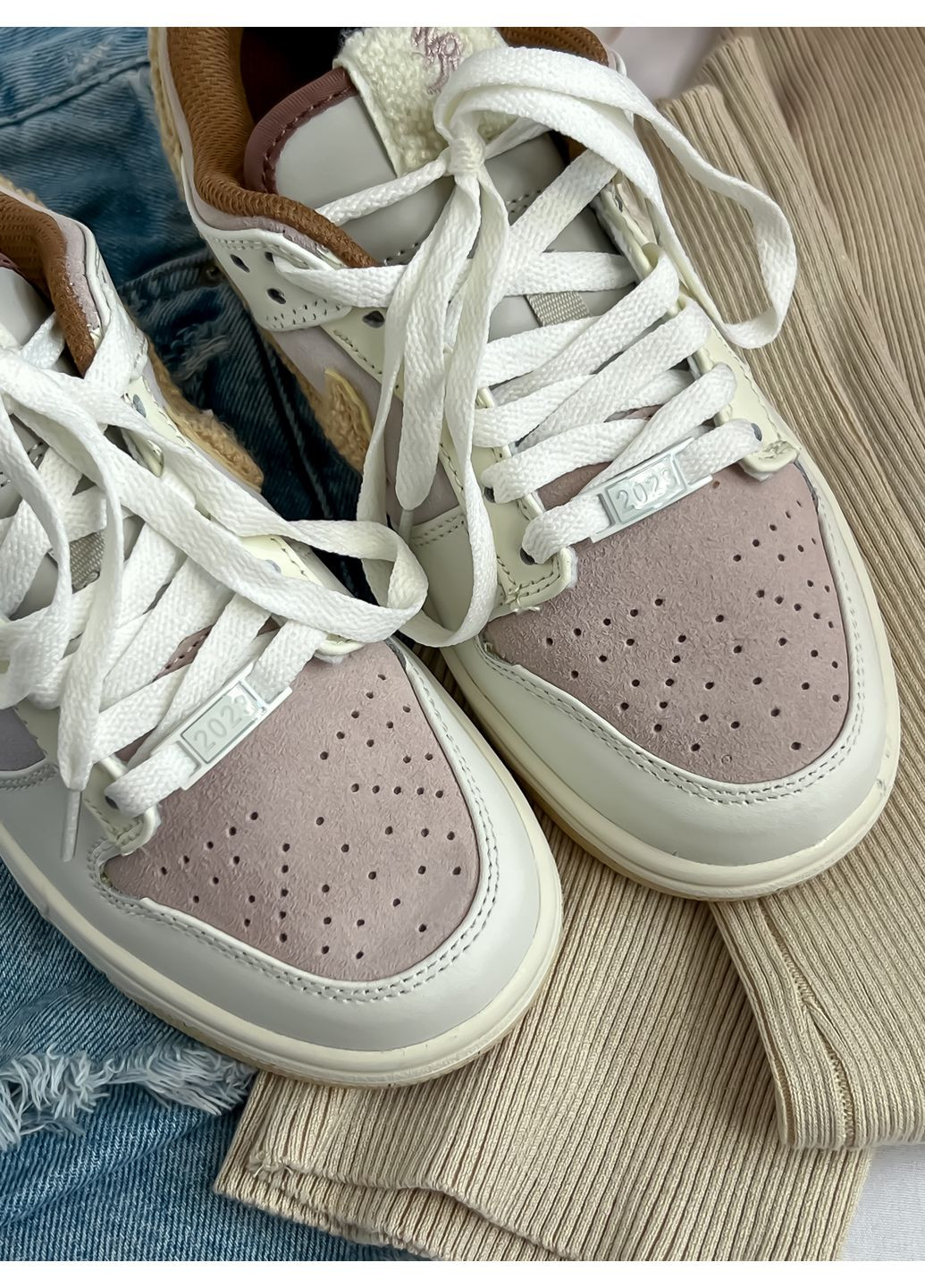 Бежевые демисезонные кроссовки мужские и женские nike sb dunk low retro rabbit fossil stone | найк сб данк ретро кролик бежевые No Brand