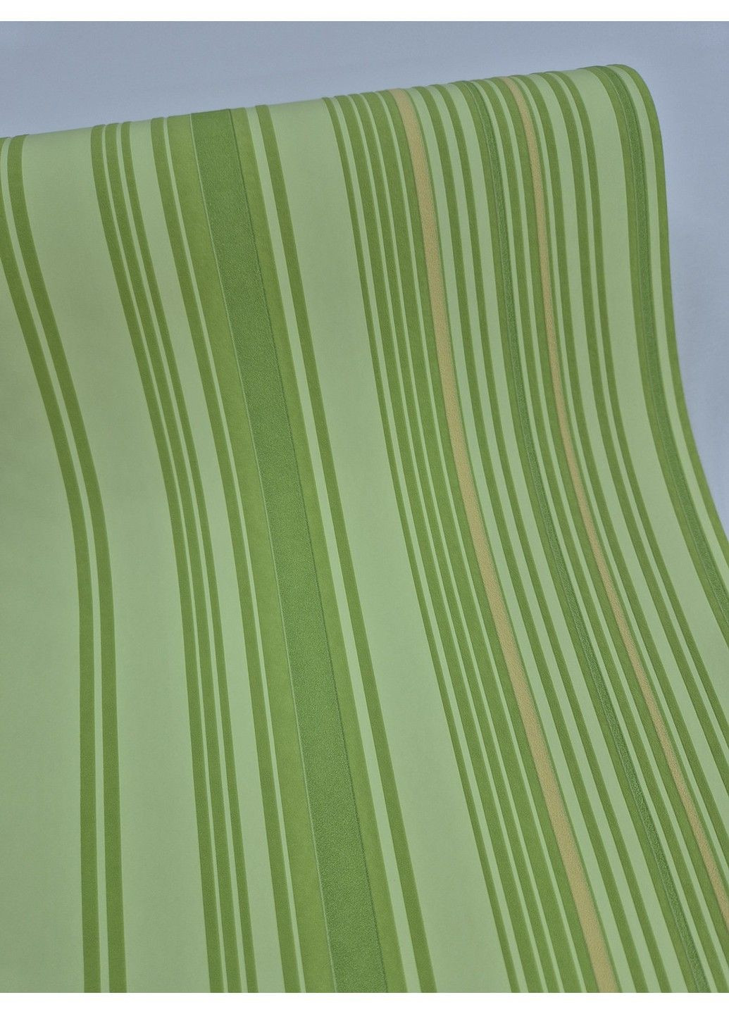 Обои виниловые на флизелиновой основе 10,05 × 0,53 57139, салатовые для спальни, гостиной, детской MARBURG (339111281)