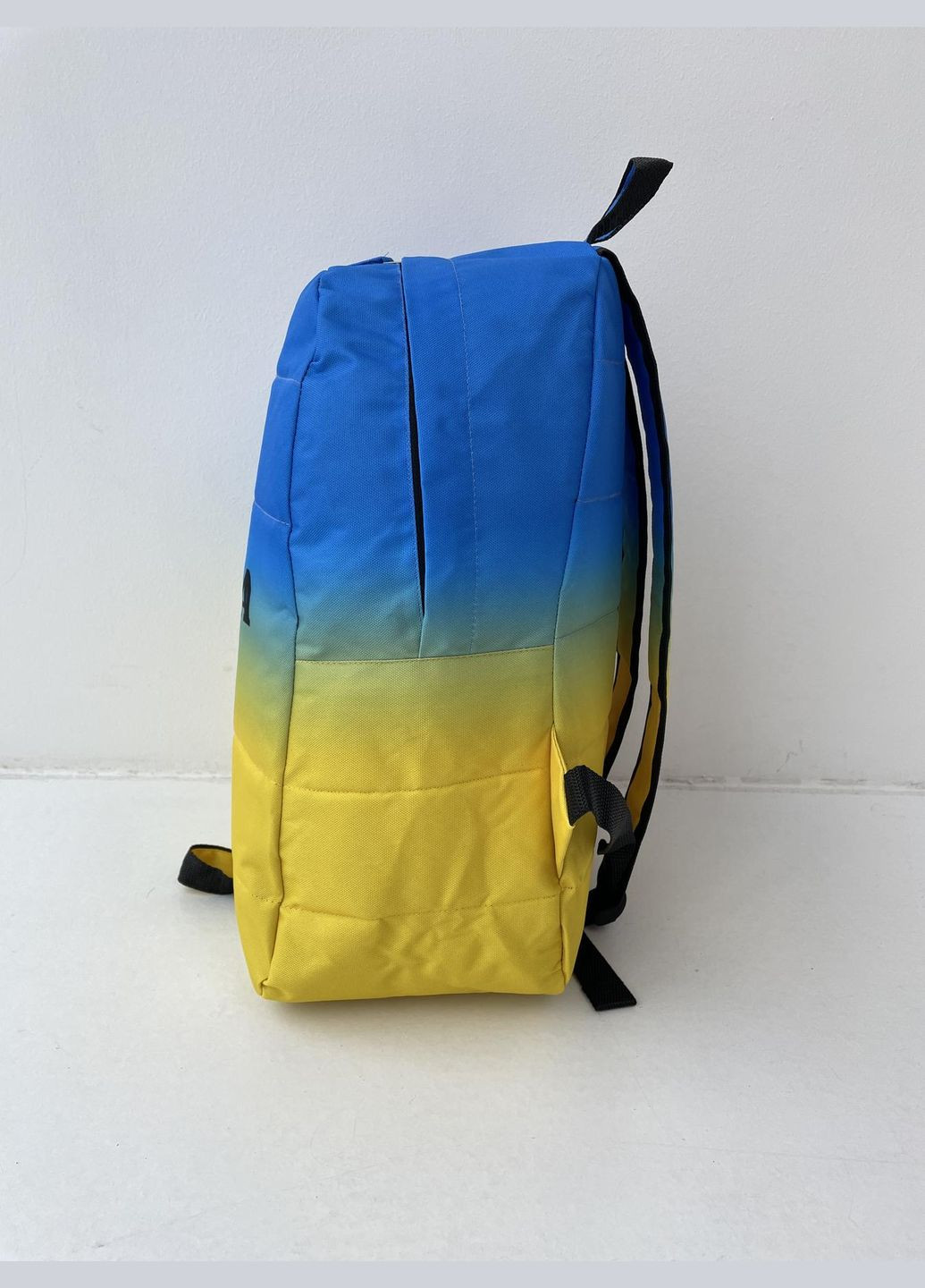 Рюкзак Матрац Блакитний 'Colors of Freedom' No Brand (359378634)