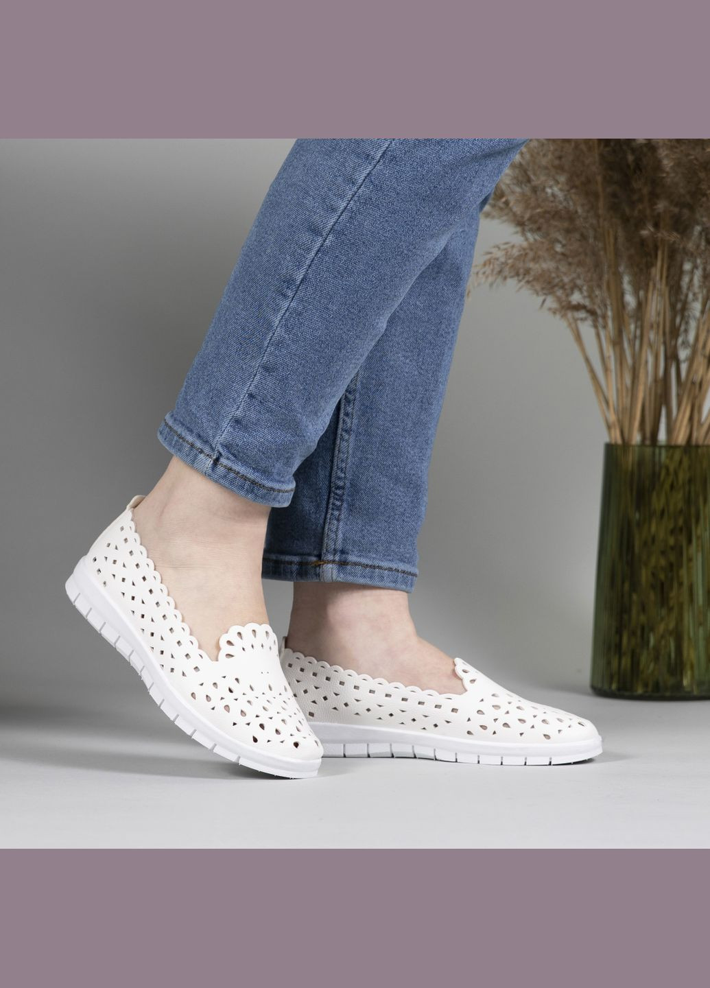 Белые женские слипоны белые (ж 16 б) Bromen