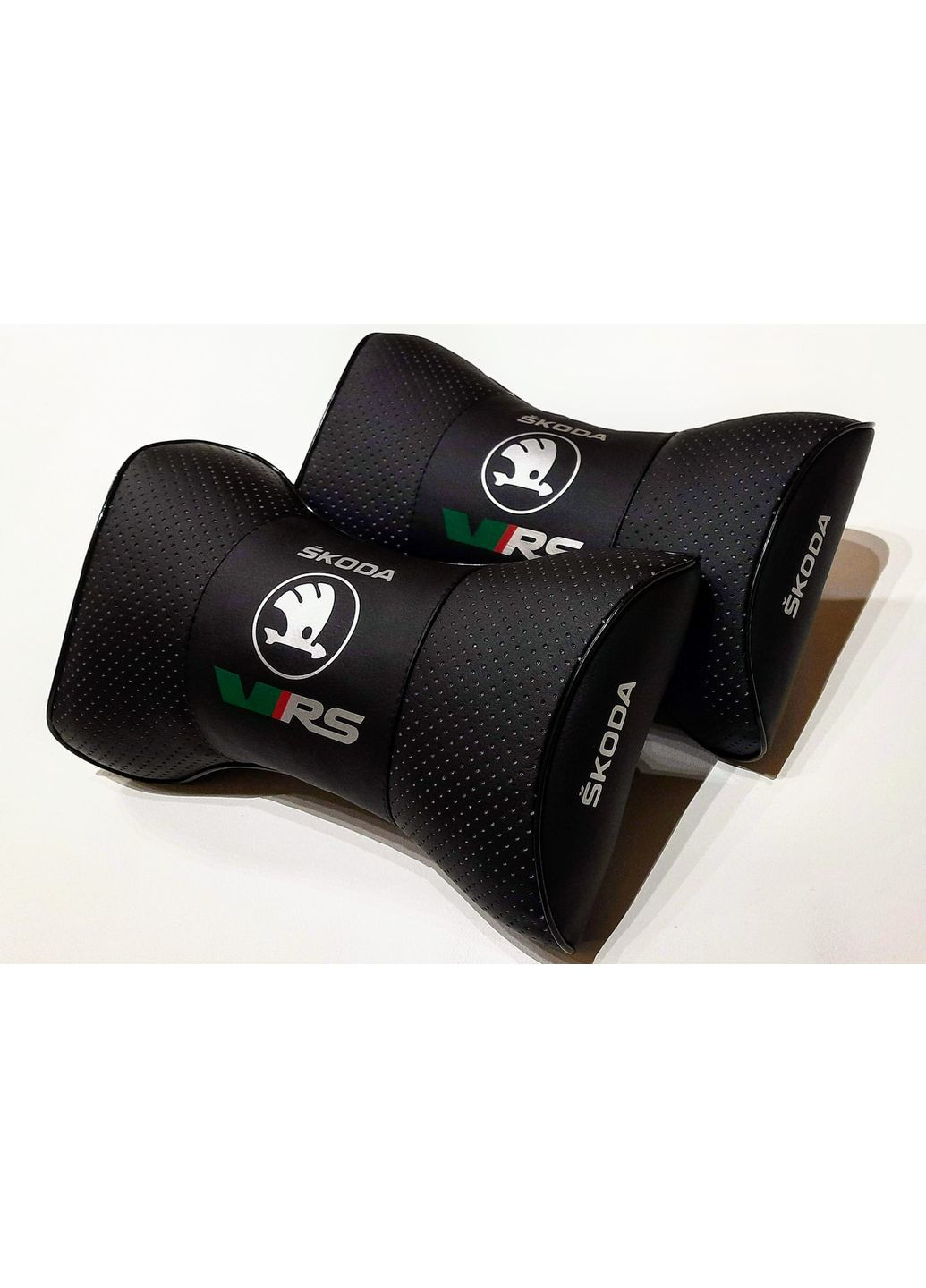 Подушка на подголовник авто 1шт. Skoda (351901521)