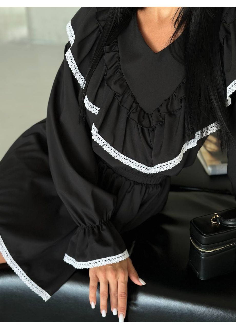 Жіночий костюм з мереживом Avanti (350313777)