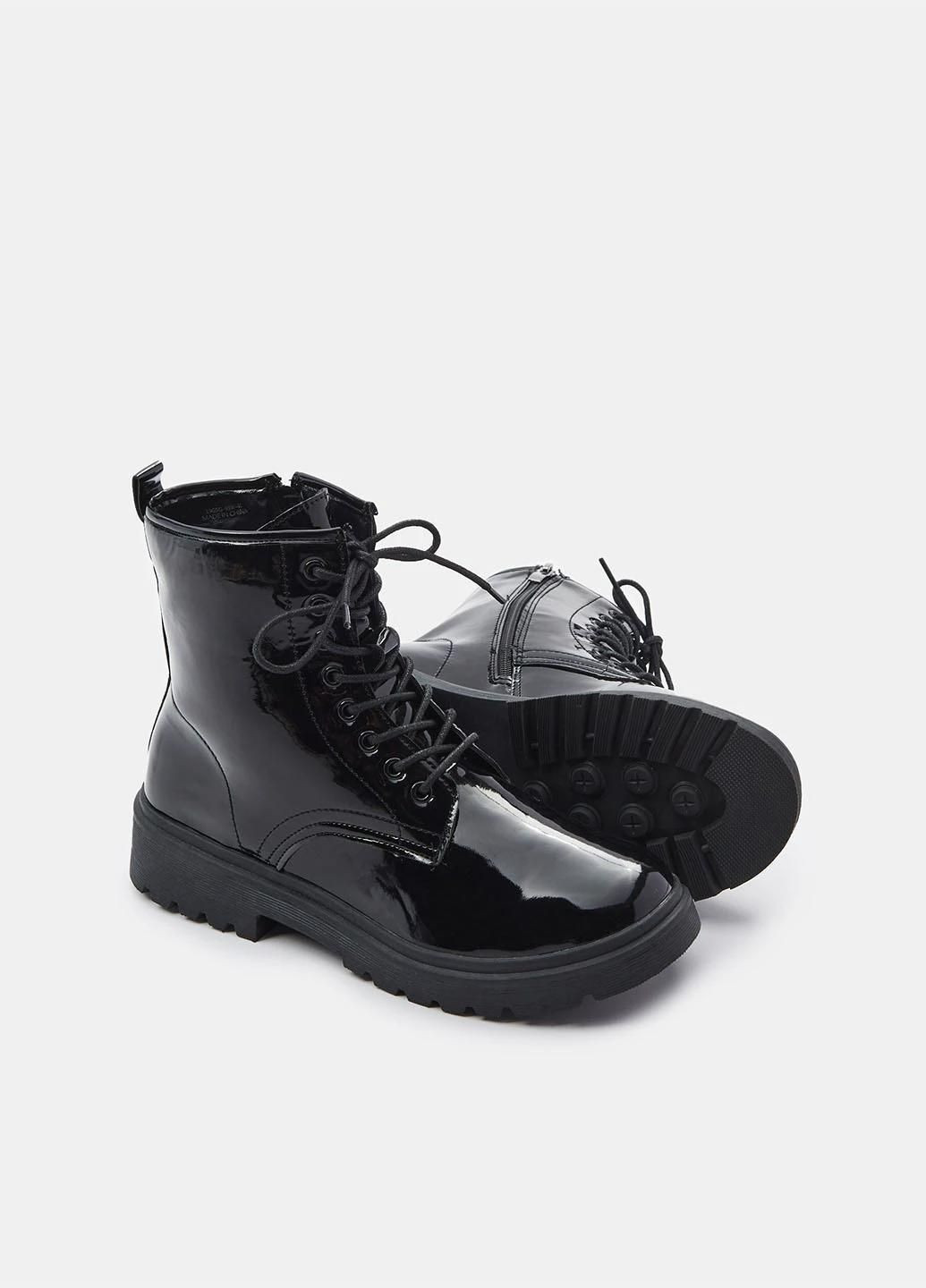 Осенние сапоги Sinsay