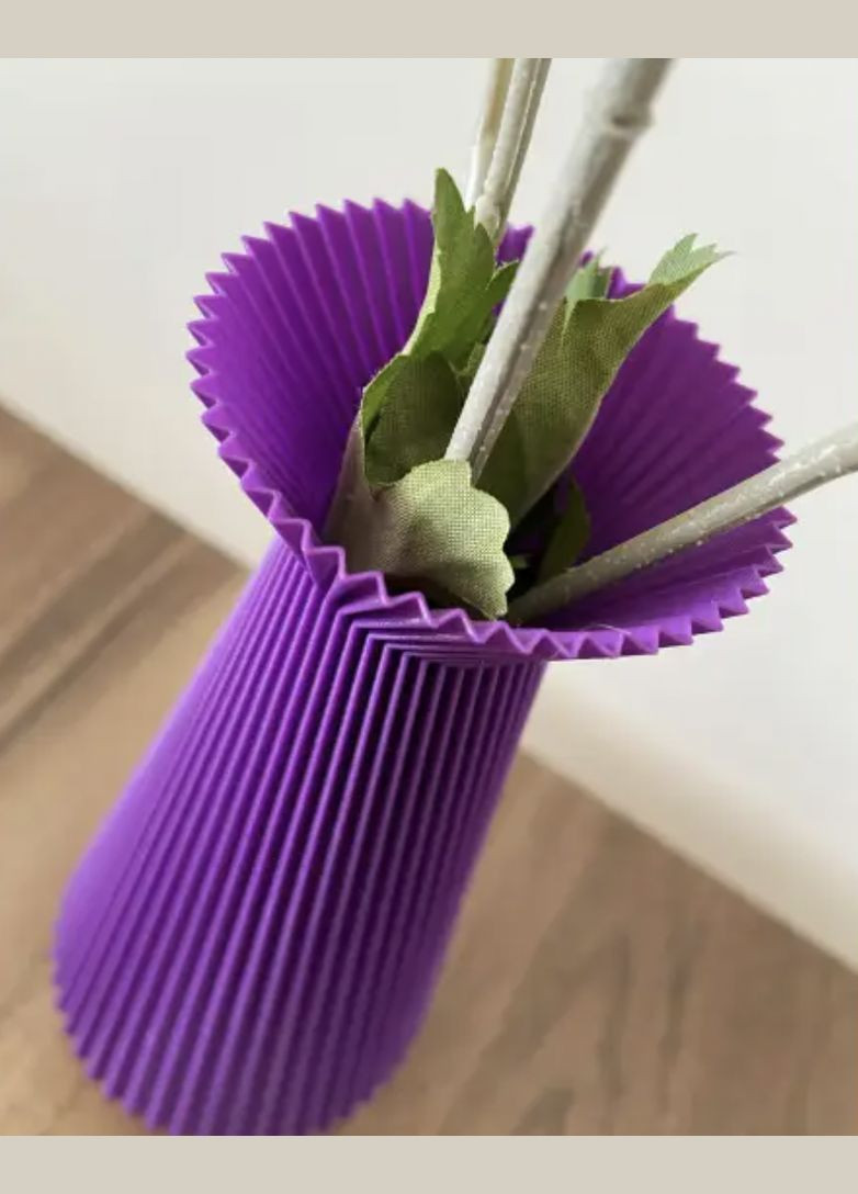 Пластмасова ваза для квітів і сухоцвітів фігурна підлогова (настільна) для дому та вулиці спіральна 20 см. UA3D (304997092)