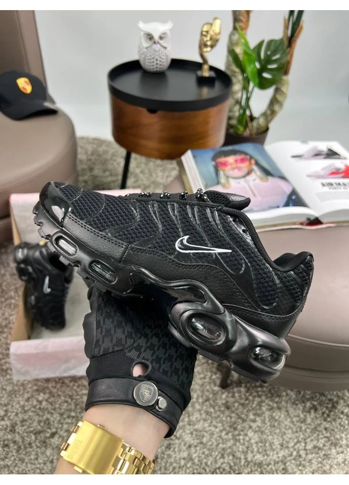 Кросівки All Black White (Розмір ) No Brand Air Max Plus чорно-білі (378648743)
