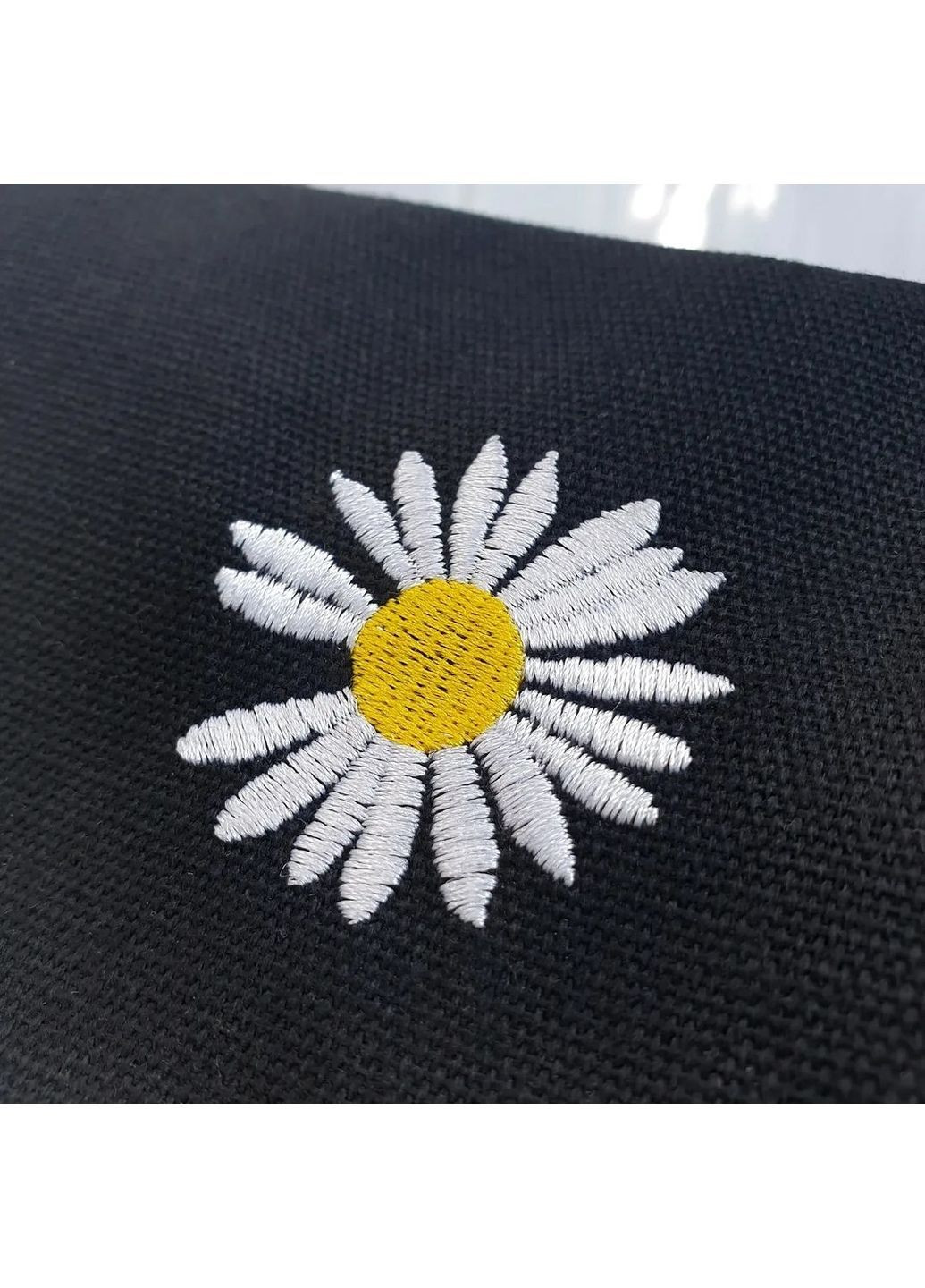 Чорна сумка через плече на блискавці вмістовна з ромашкою шопер сучасний корейський стиль крос-боді з квіткою однотонна indiekid No Brand (364134950)