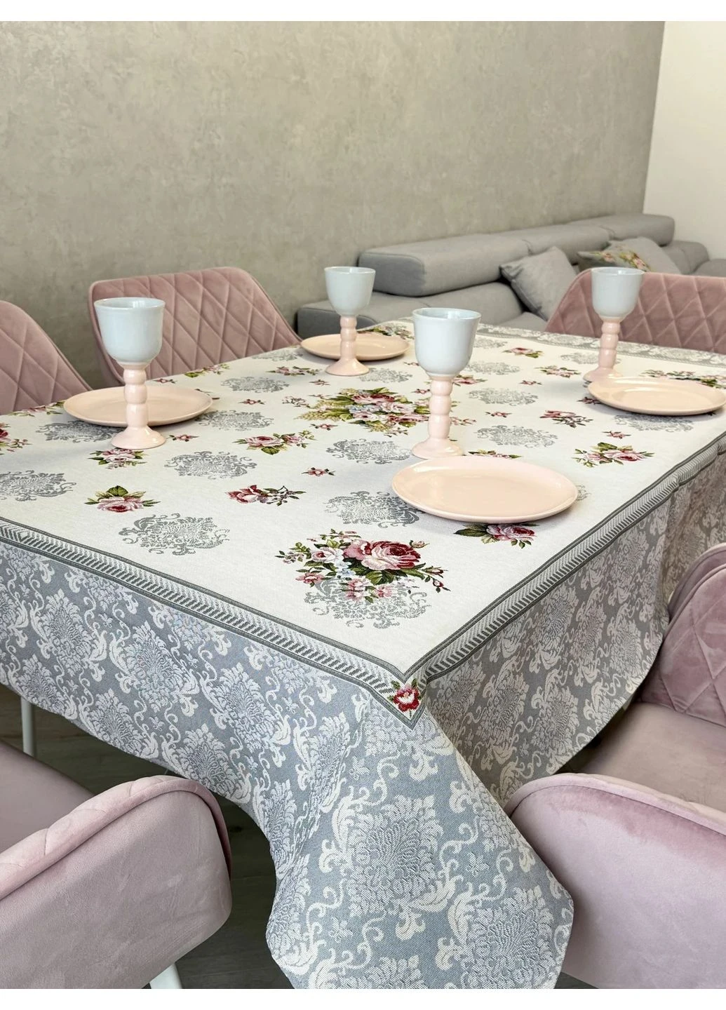 Скатертина гобеленова RUNNER386GR 137х180 см Прямокутна 75% поліестер No Brand (401272094)