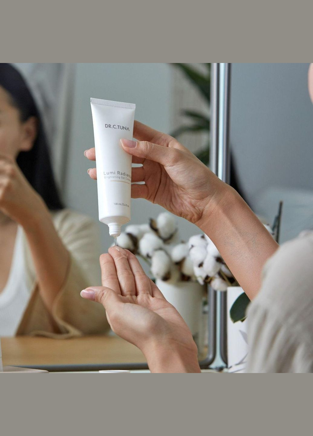 Очищаючий гель для обличчя з пігментованою шкірою Lumi Radiance Dr. C.Tuna 100 мл Farmasi (294944860)