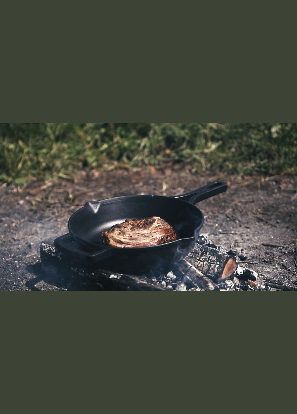 Сковорода чавунна 26 см з литою ручкою та скляною кришкою Brizoll (322732458)