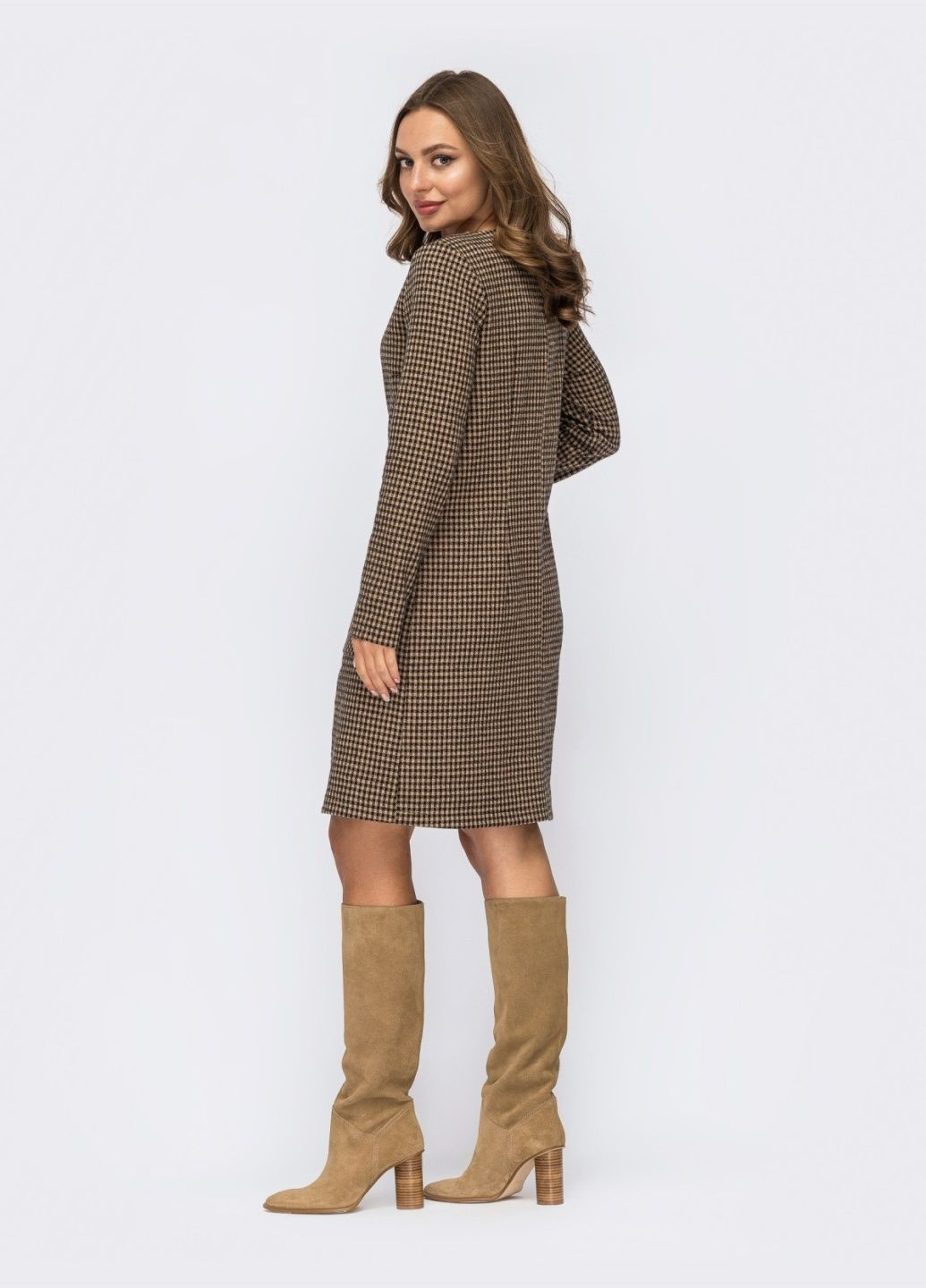 Бежева пряме бежеве плаття в клітинку з накладними кишенями Dressa