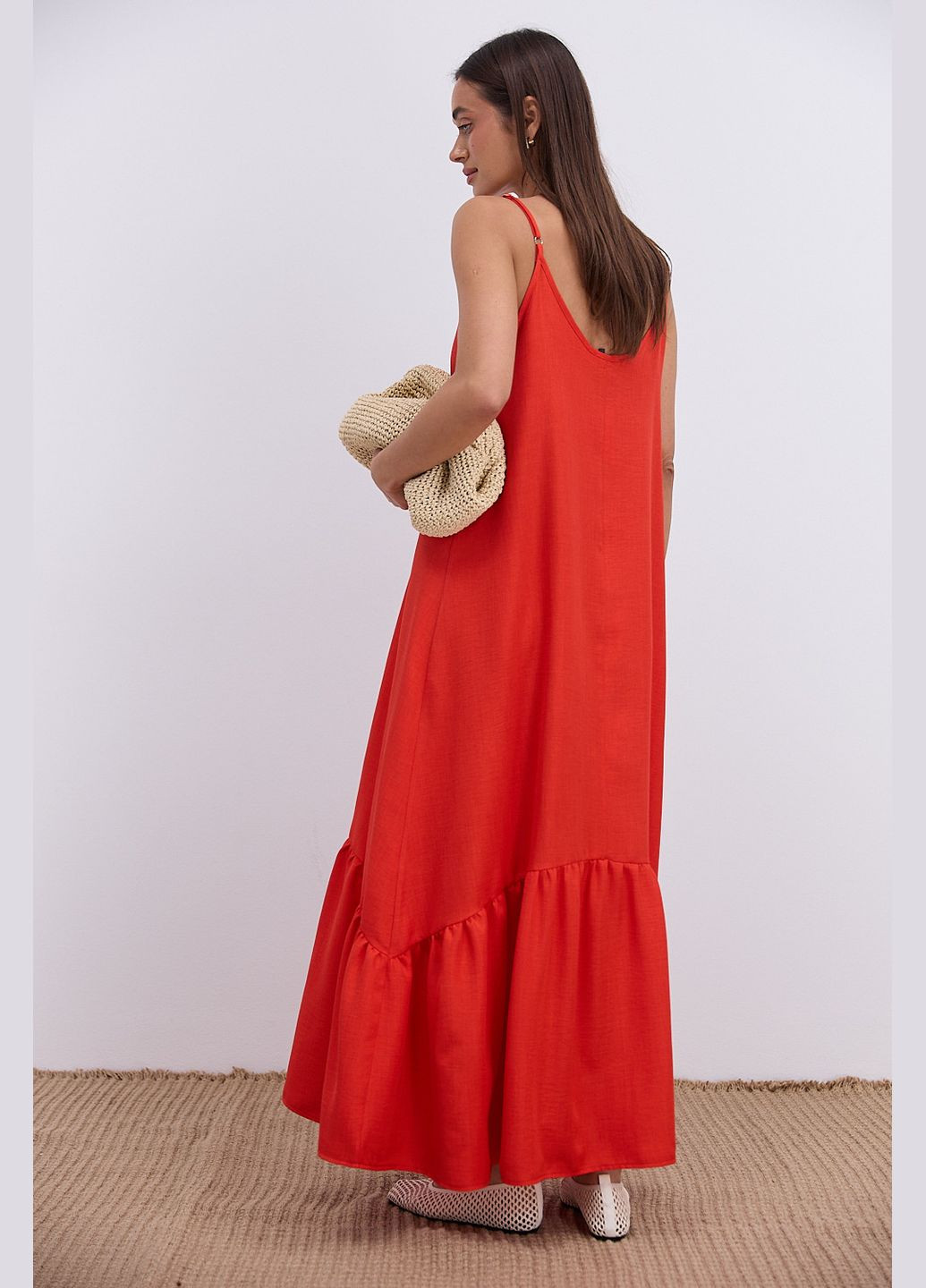 Червона довге літнє плаття червоне з фігурним воланом внизу Arjen