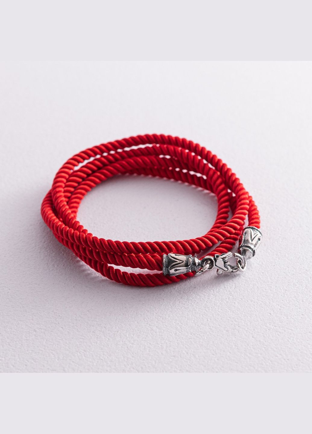 Шелковый красный шнурок с серебряной застежкой (3мм) 18478 60 Oniks (264022552)