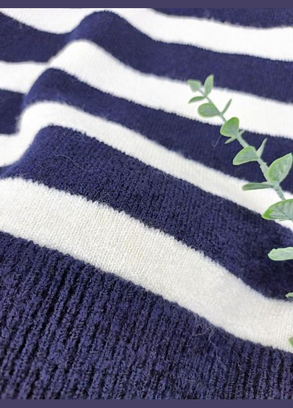 Белый демисезонный полосатый трикотажный свитер Zara