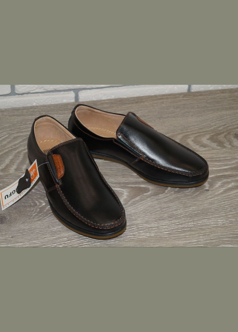 Черные туфли кожаные для мальчика черные без шнурков KangFu