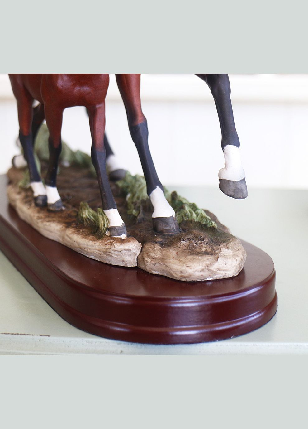 Статуэтка Семья лошадей с жеребцом (SM001393) Гранд Презент (282743595)
