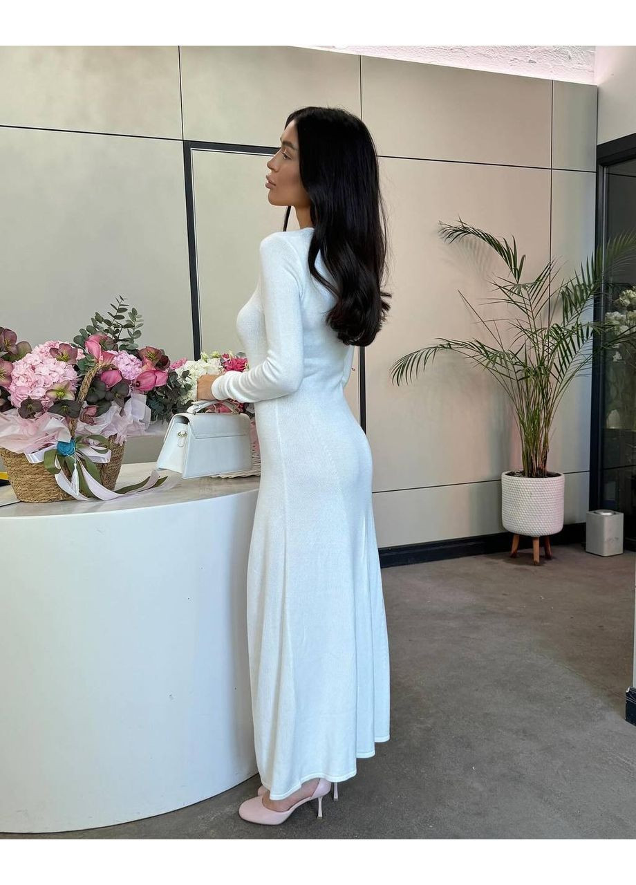 Молочное повседневный, вечернее, деловое, кэжуал женское платье силуэтная No Brand однотонное