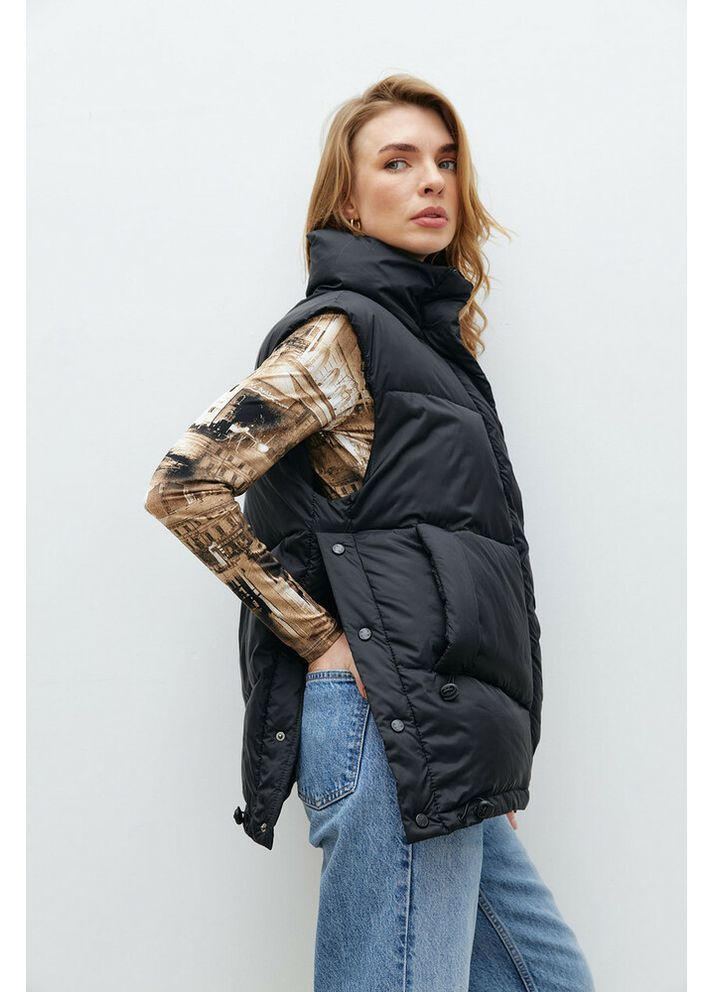 Жіночий жилет стьобаний подовжений з коміром-стійкою MKRM4188 Rica Mare (360898052)