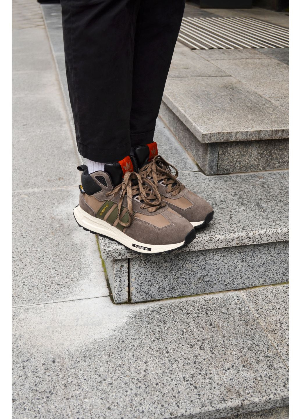 Сірі Осінні кросівки чоловічі adidas retropy e5 grey адідас ретропи е5 No Brand