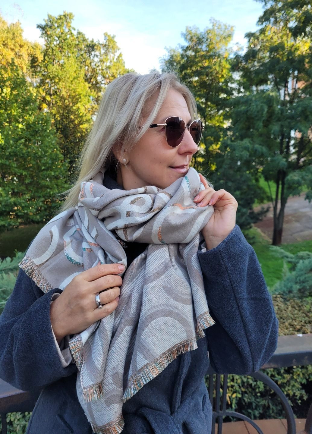 Женский двусторонний кашемировый шарф с орнаментом Линии стиля No Brand (365658172)