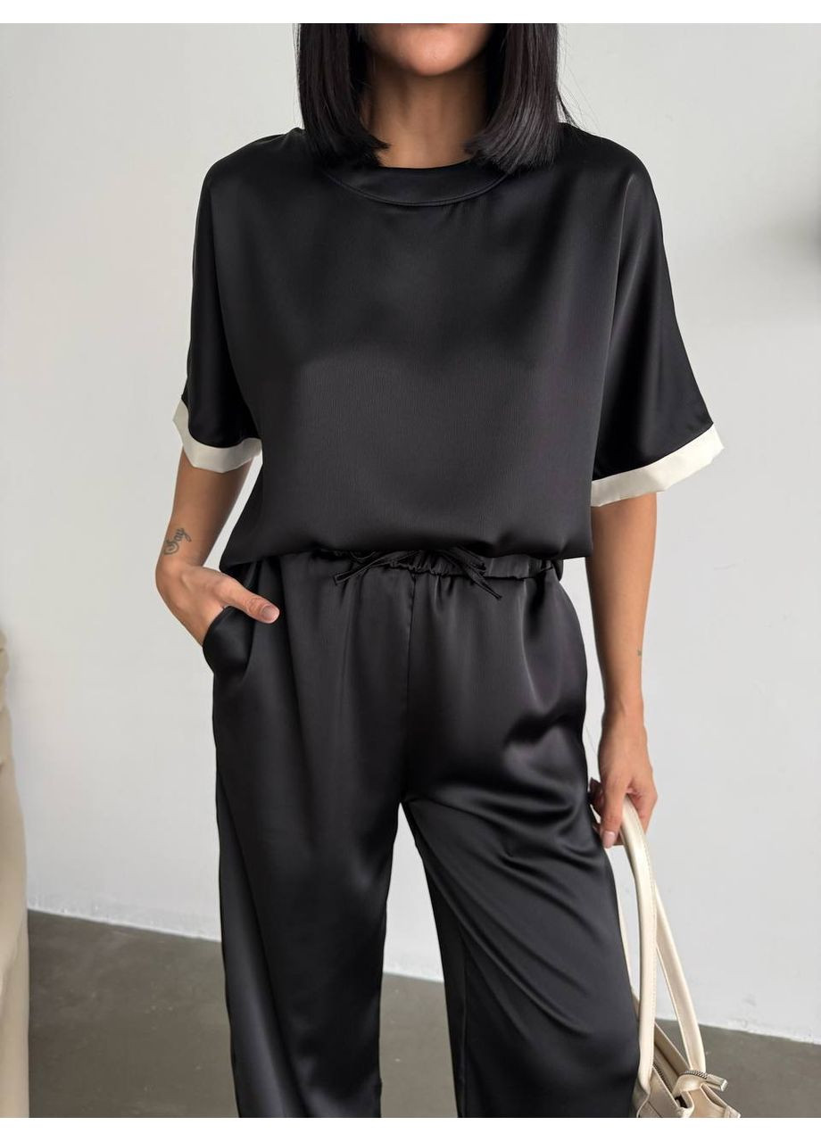 Жіночий костюм з легкої струмкої тканини Україна (358644021)