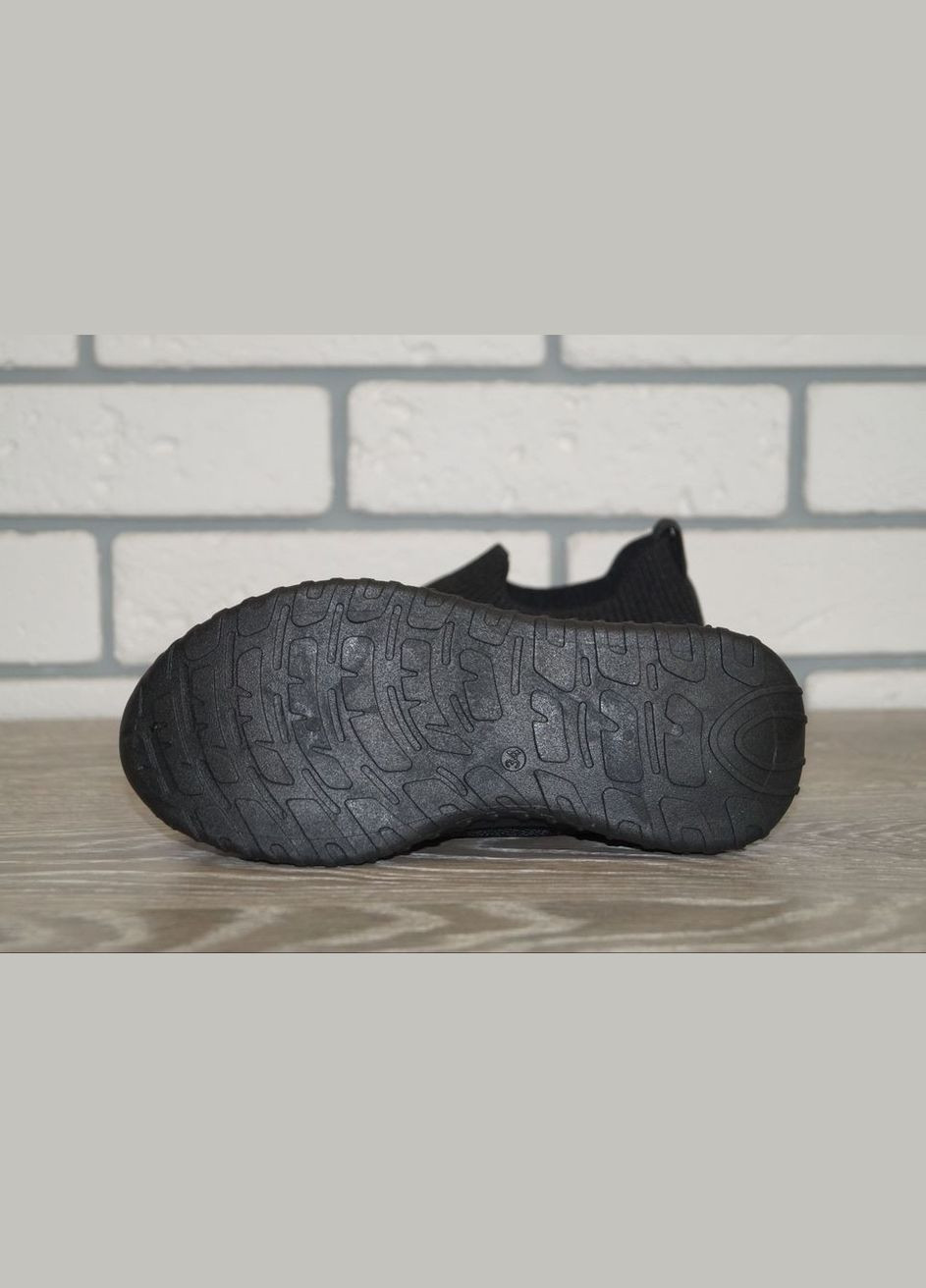 Чорні осінні кросівки дитячі текстильні чорні BBT