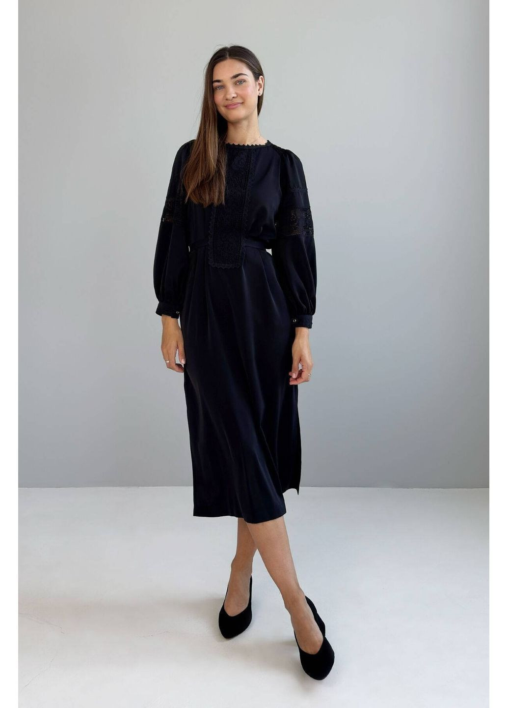 Чорна сукня з мереживом, колір чорний Nenka