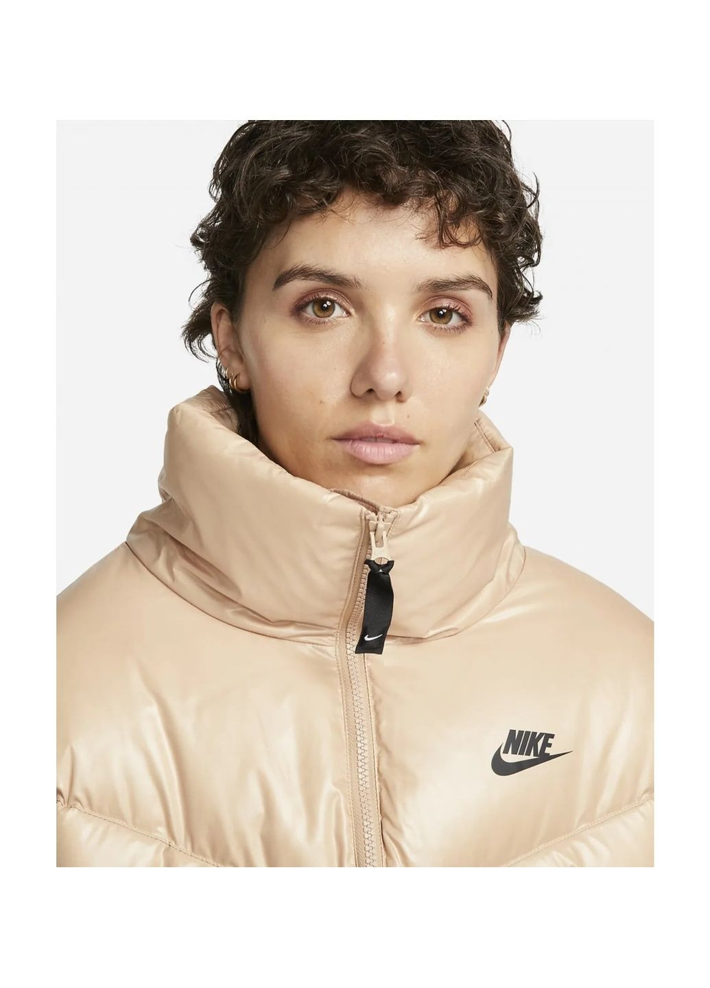 Коричнева куртка жіноча w nsw tf city jkt brown dh4079-200 Nike