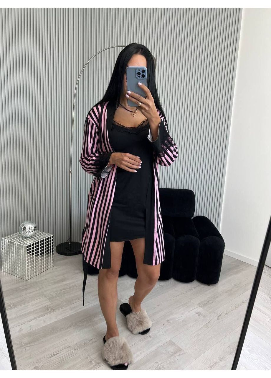 Розовый демисезонный комплект женский ночнушка+халат Style Point