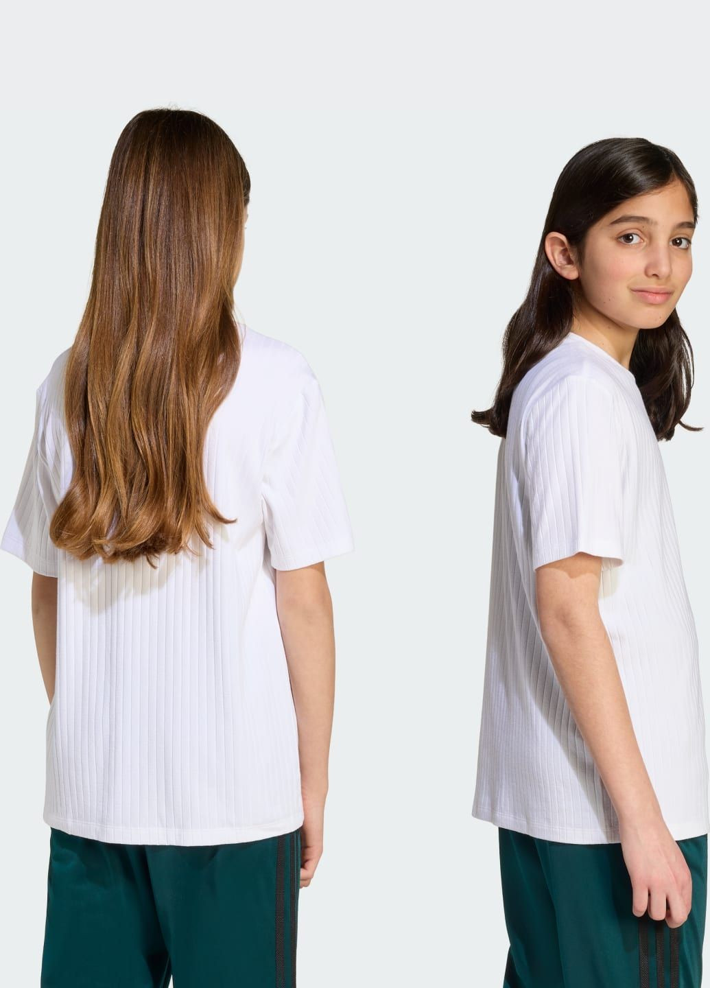 Біла демісезонна футболка в рубчик wide rib kids adidas