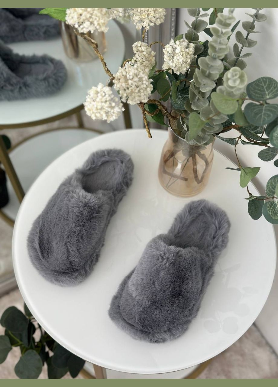 Серые тапочки No Brand