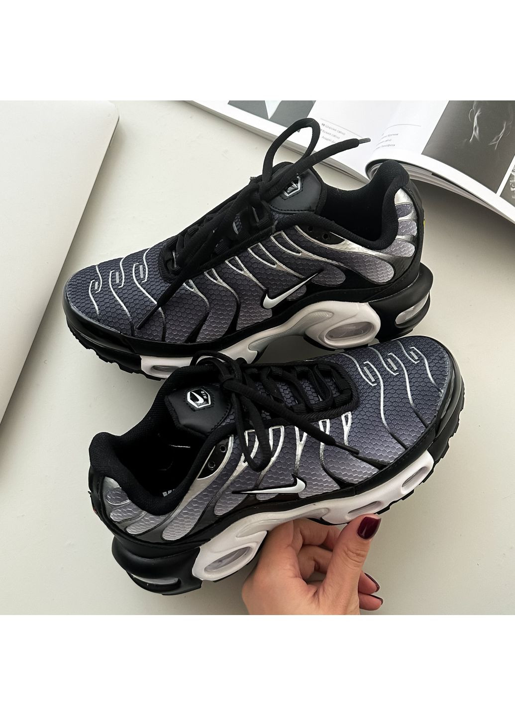 Кроссовки женские и мужские Nike Air Max TN Plus gray black | Найк Аир Макс ТН плюс серые черные No Brand серые демисезоны (351871634)