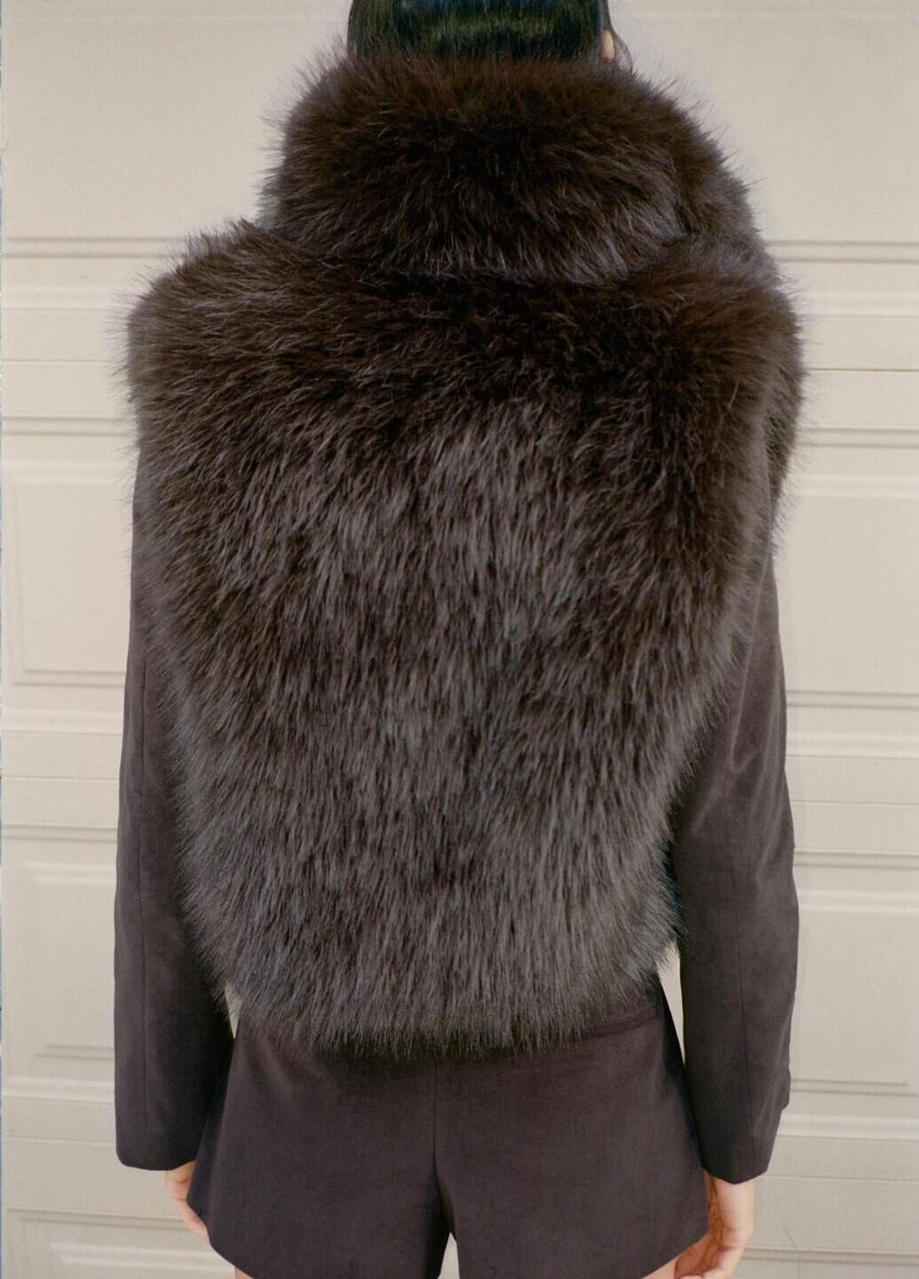 Жилет Zara (368986000)