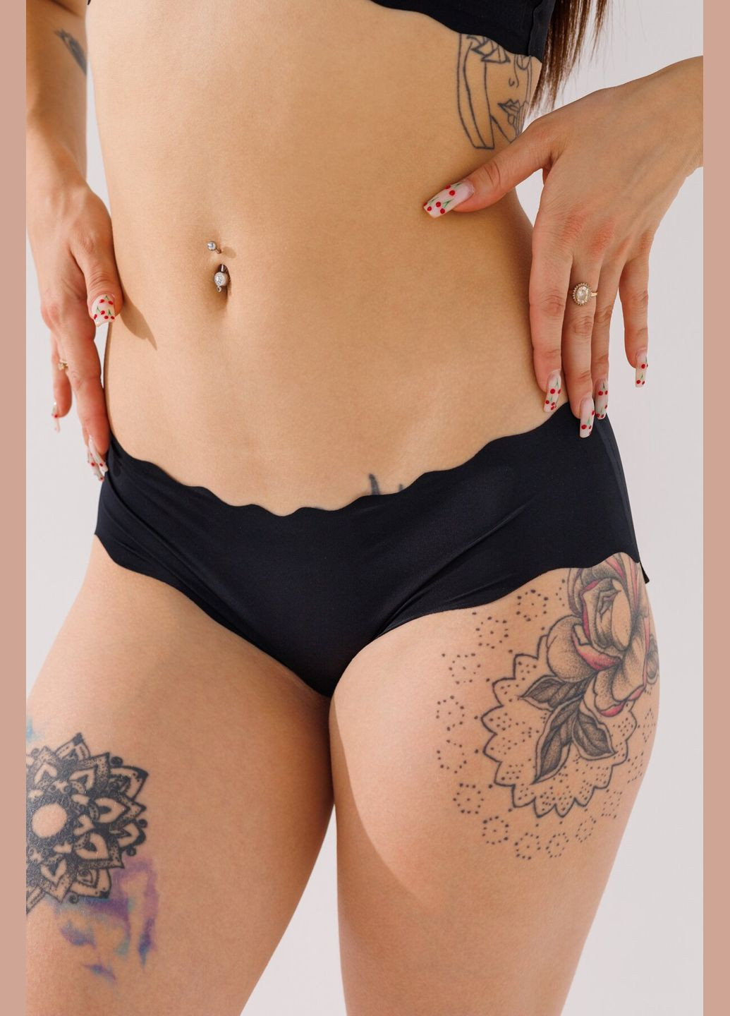 Трусы женские 22 Черный (2000990665911A) shop (2000990665911) No Brand (366397721)