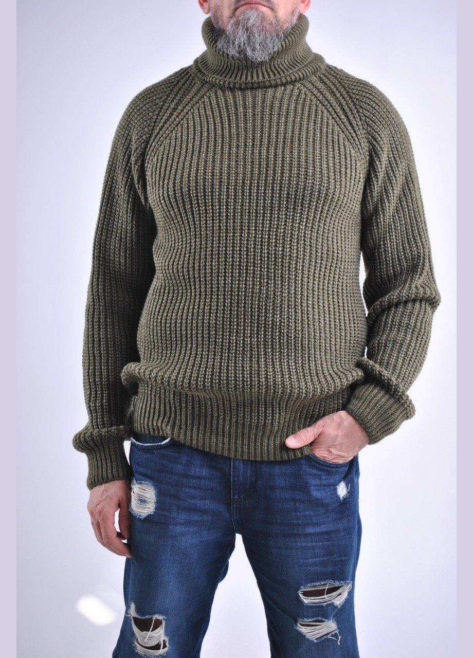 Оливковий (хакі) зимовий вовняний светр Berta Lucci