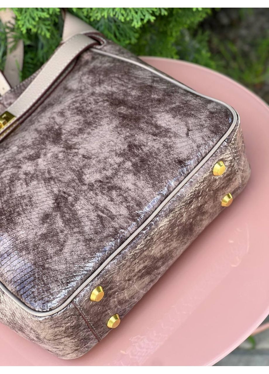 Турция — женская сумка из натуральной кожи темный беж лакированная змеиный принт элегантный дизайн Karya (354338036)