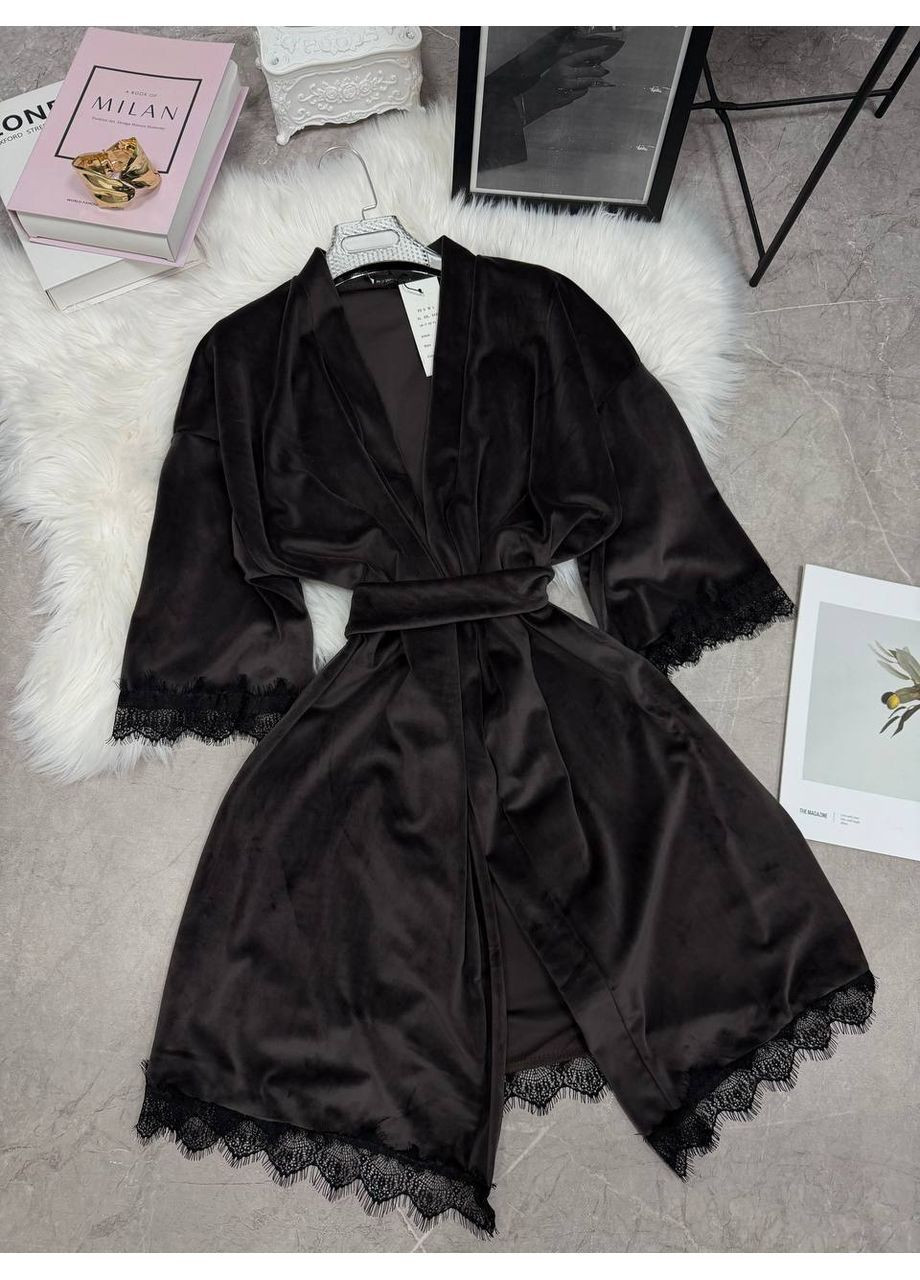Халат велюровий з мереживом MonCher (371257716)