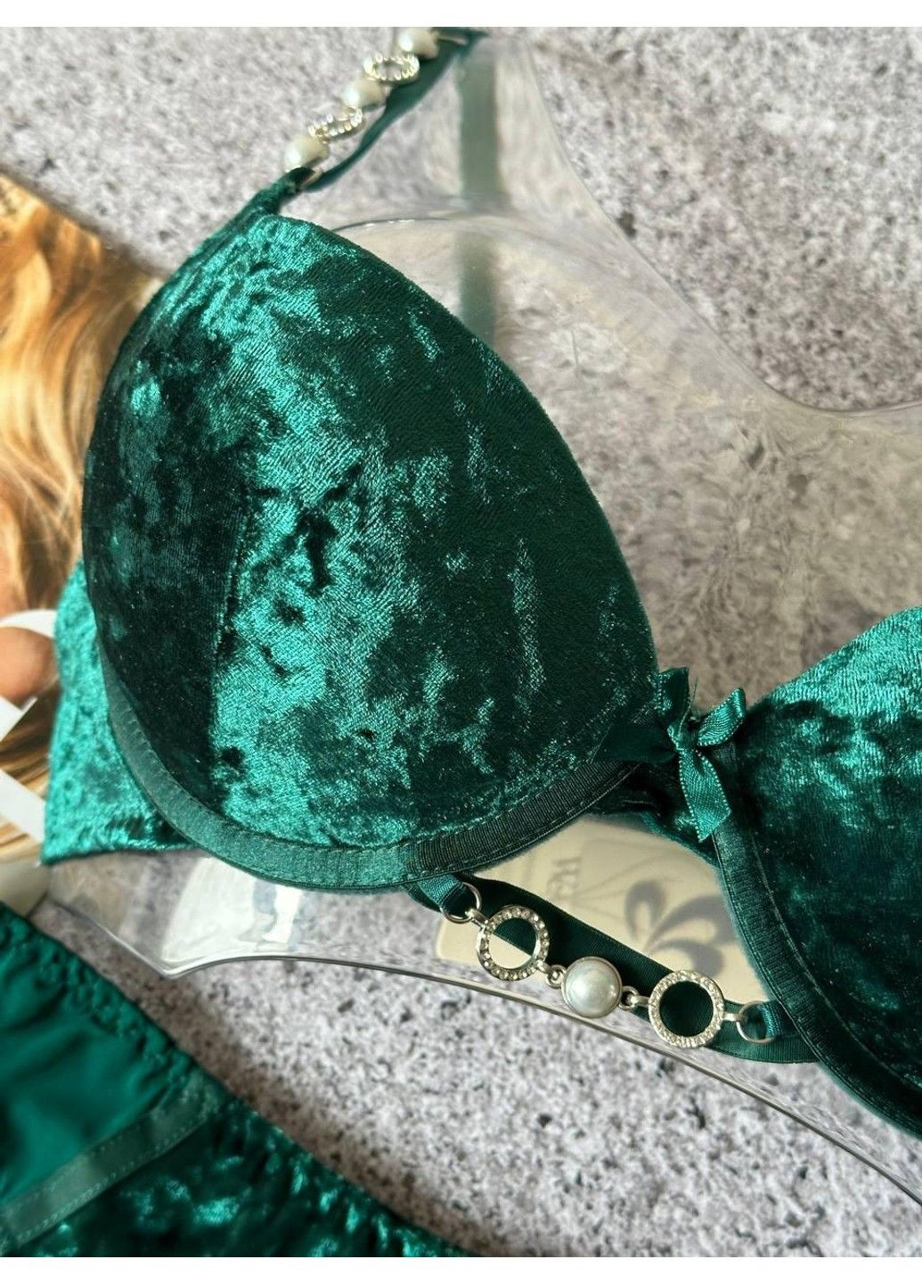 Смарагдовий комплект жіночої нижньої білизни з велюром смарагдовий Weiyesi