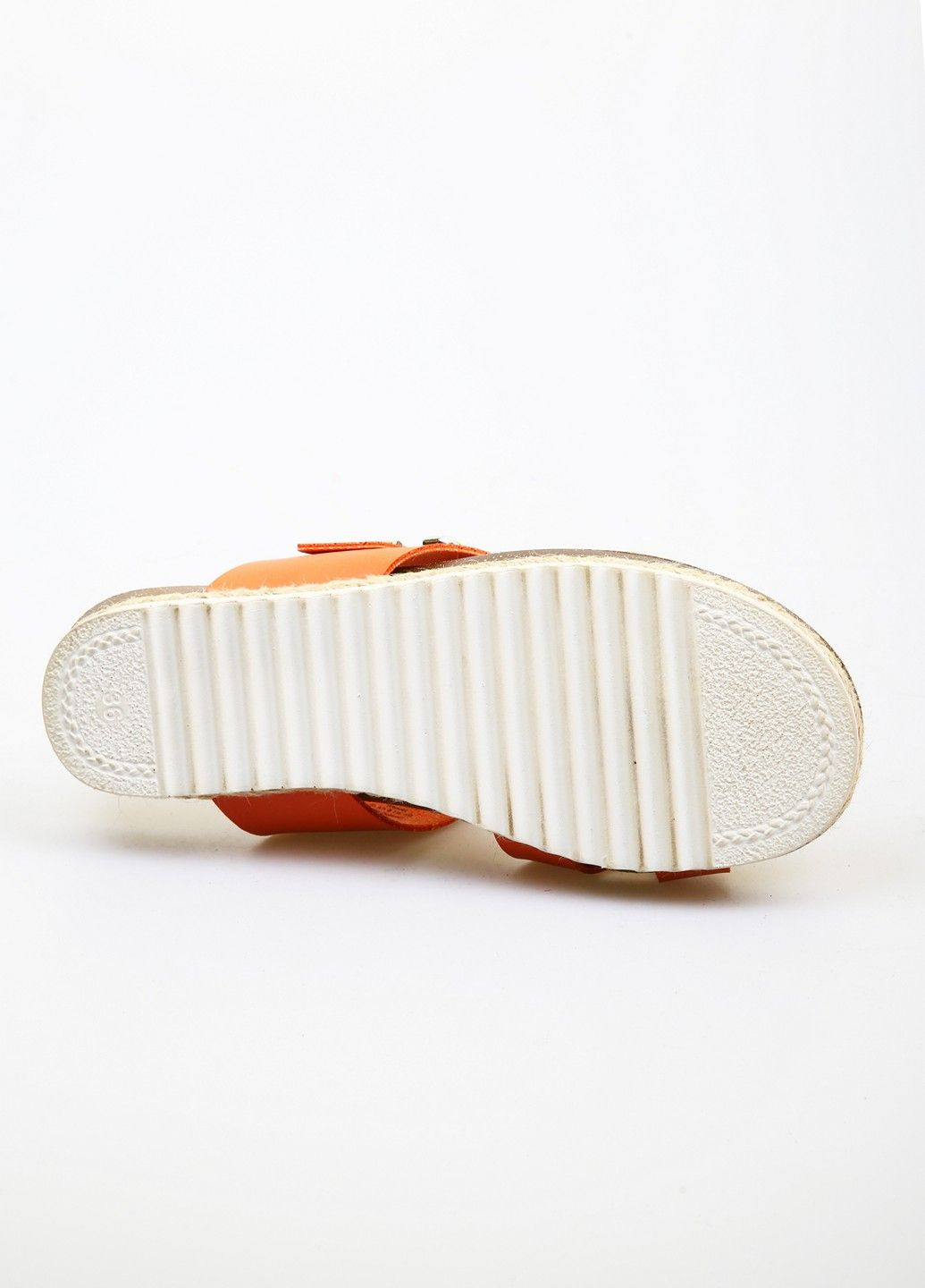 Оранжевые шлепанцы Marco Tozzi