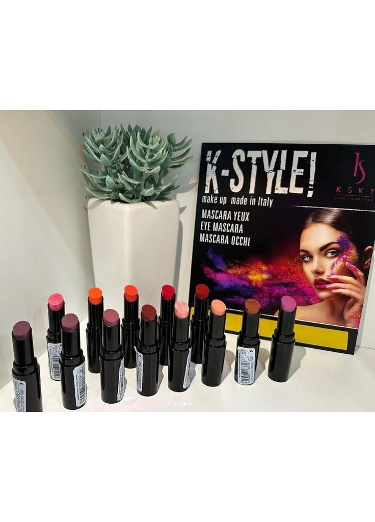 Стійка помада для губ #115 бургундський червоний, 4г KSKY LONG LASTINGLIPSTICK (356459488)