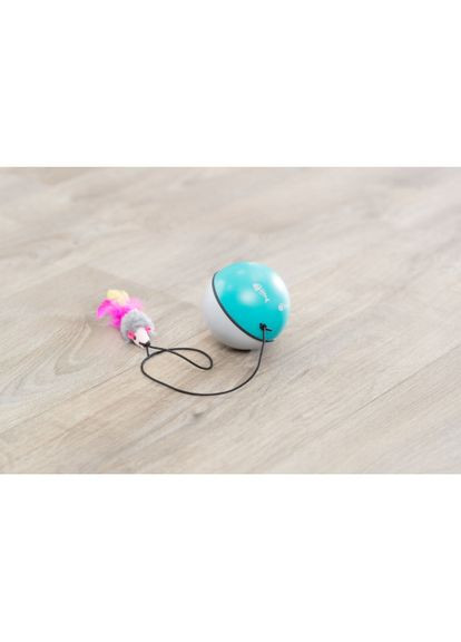 Игрушка для кошек мяч с моторчиком и мышью, 9 см Trixie (355255899)