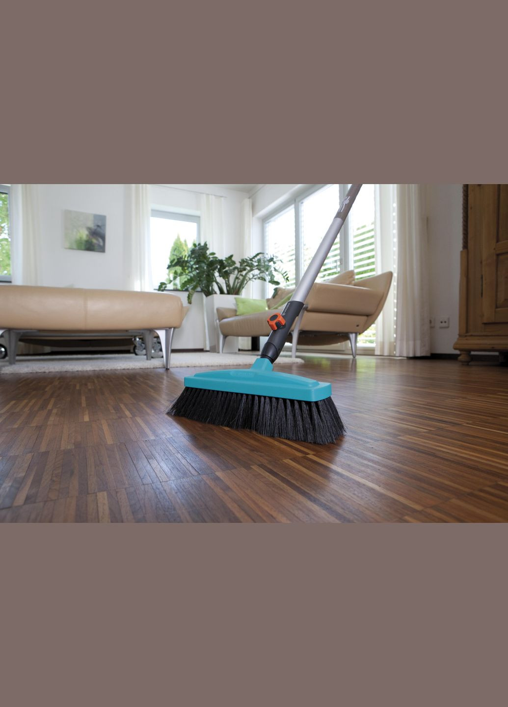 Щітка для прибирання у дворі та будинку Combisystem 34 см (03630-20) Gardena (304770599)